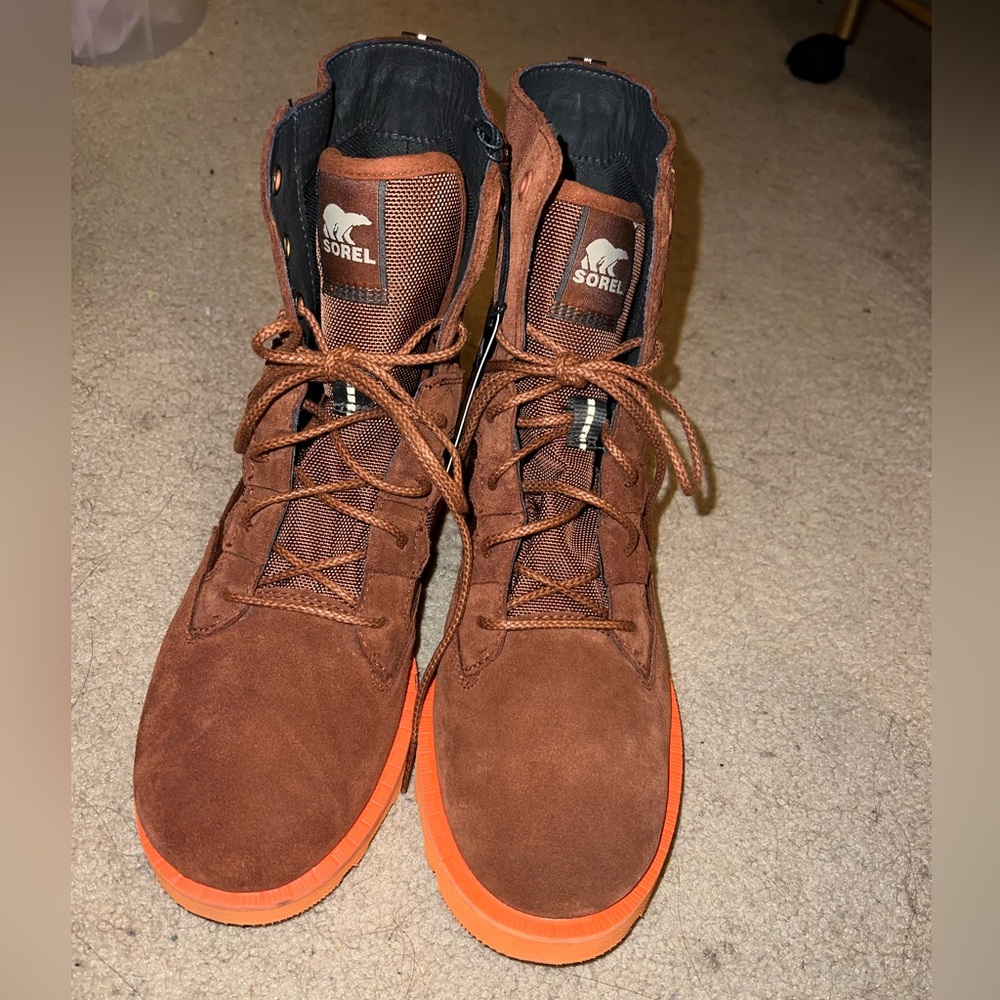 Sorel Caribou on the move waterproof boot